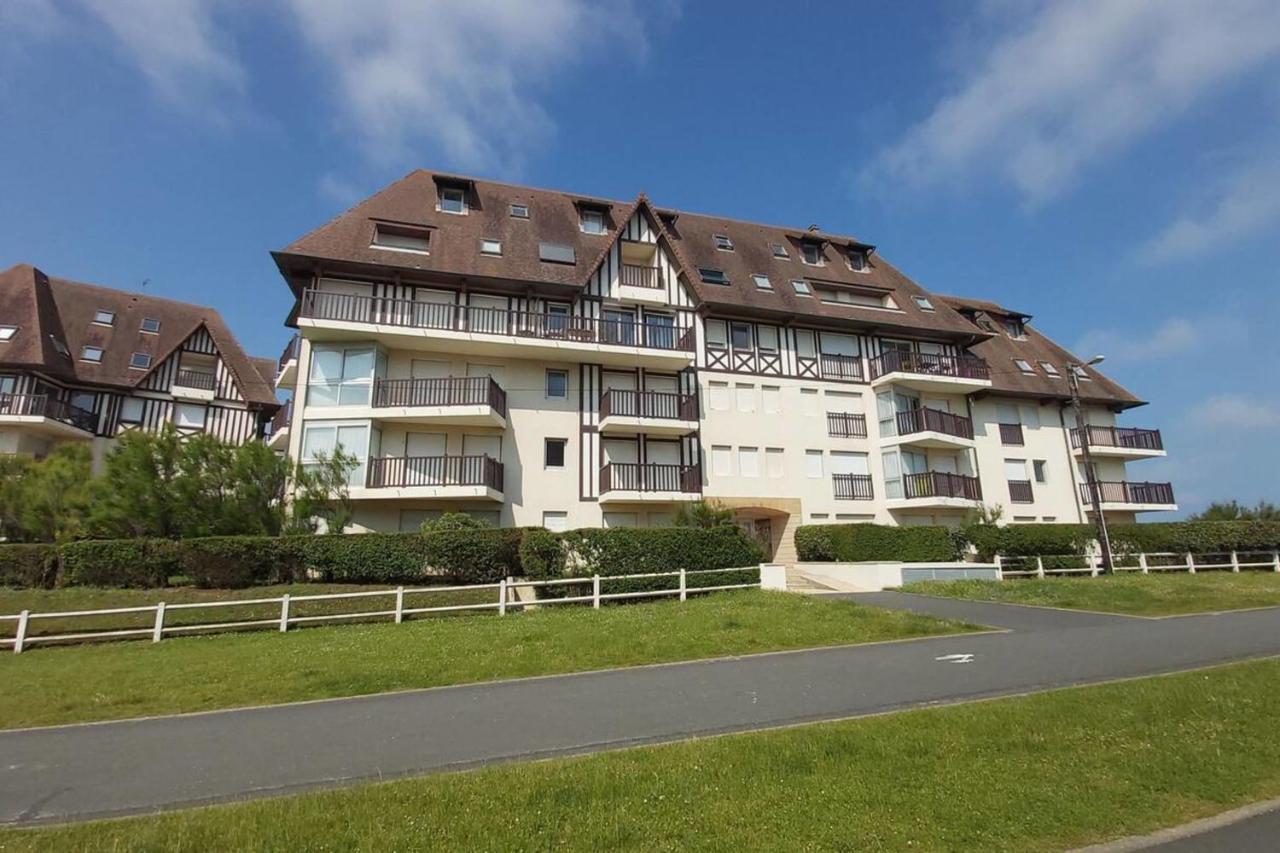 Apartment Apt With Balcony And Sea View Near
